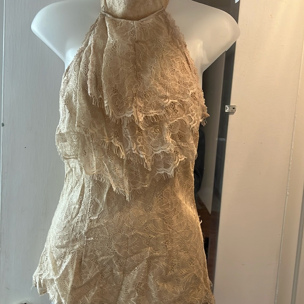 Bebe Lace sleeveless Top with Removeable Ruffle